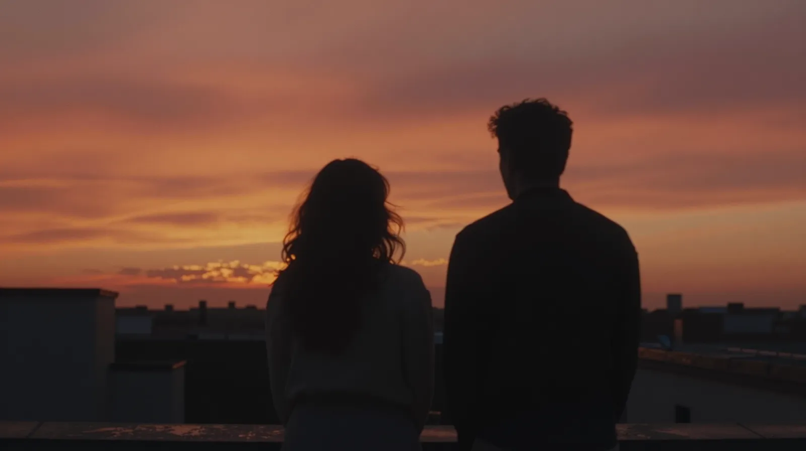 What Is a Situationship? Meaning, Signs, How to Deal With It